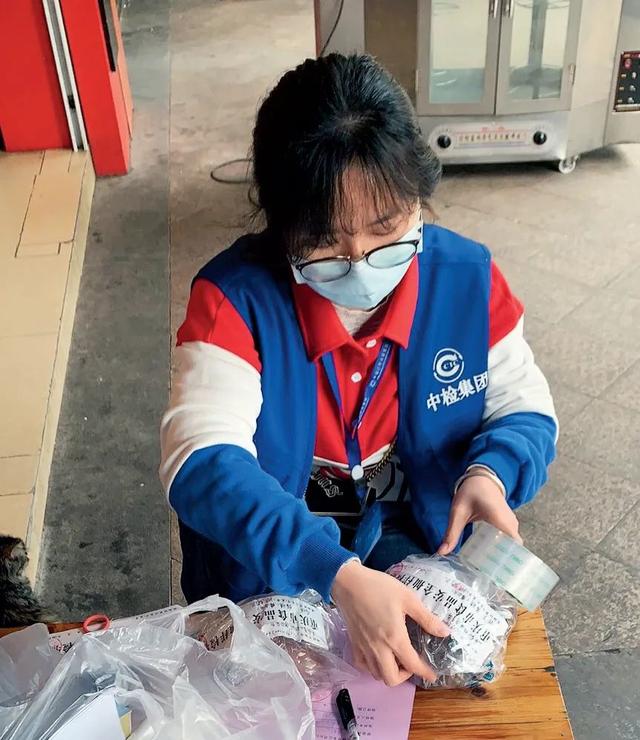 激發(fā)強(qiáng)黨建促業(yè)務(wù)的內(nèi)生動(dòng)力（激發(fā)強(qiáng)黨建促業(yè)務(wù)的內(nèi)生動(dòng)力實(shí)踐研究）